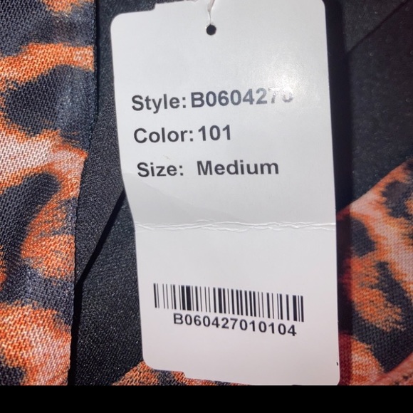 Brand new cheetah dress with butterfly’s - Picture 1 of 2